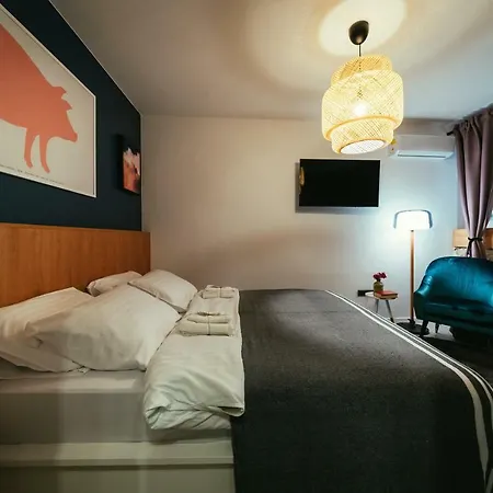 Em Kastelo Apartman Zára