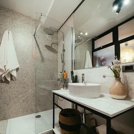 Em Kastelo Apartment *